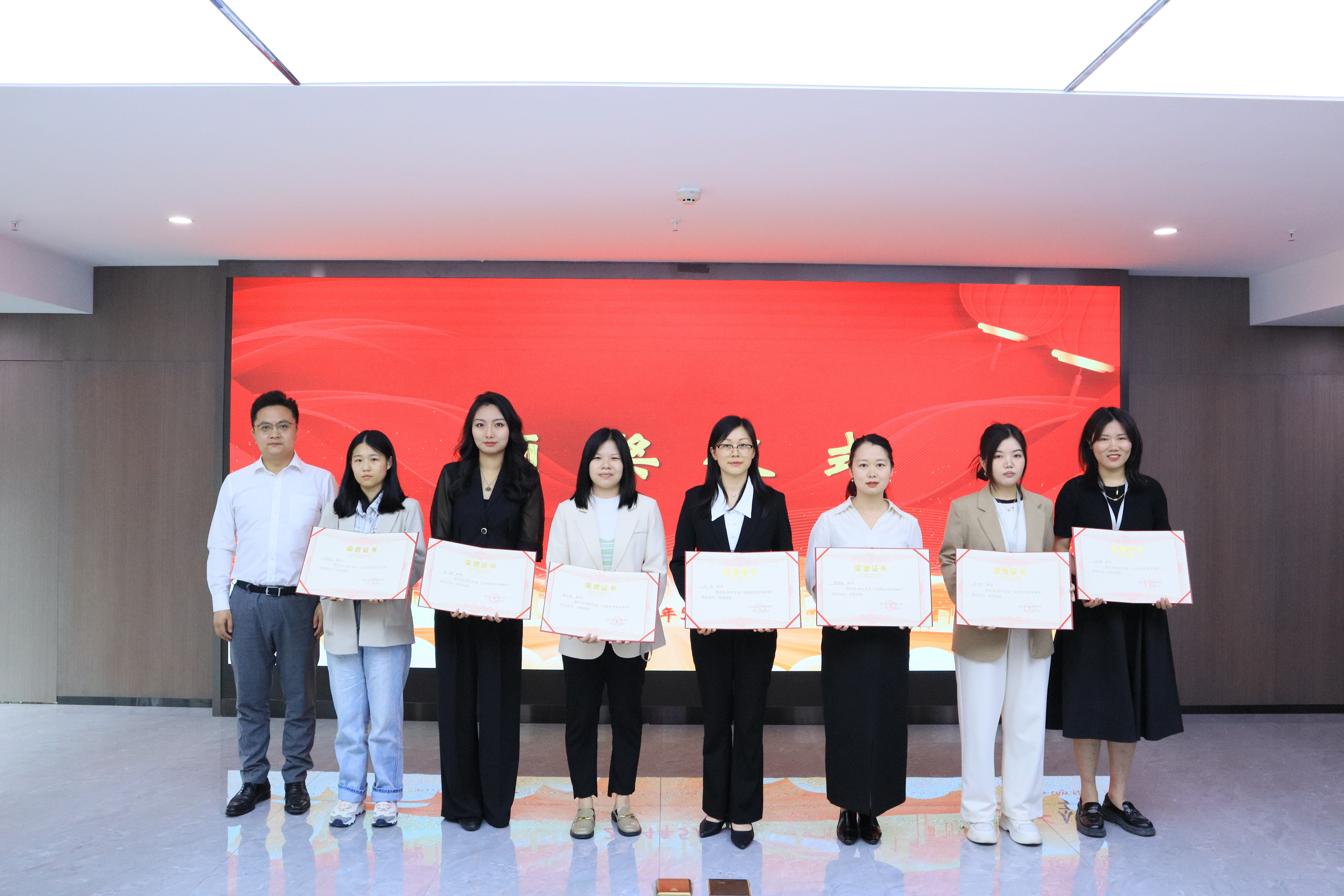 IMG_7702_副本.jpg IMG_7702_副本.jpg