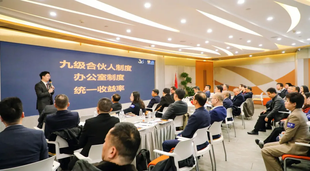 640.webp (3).png 640.webp (3).png