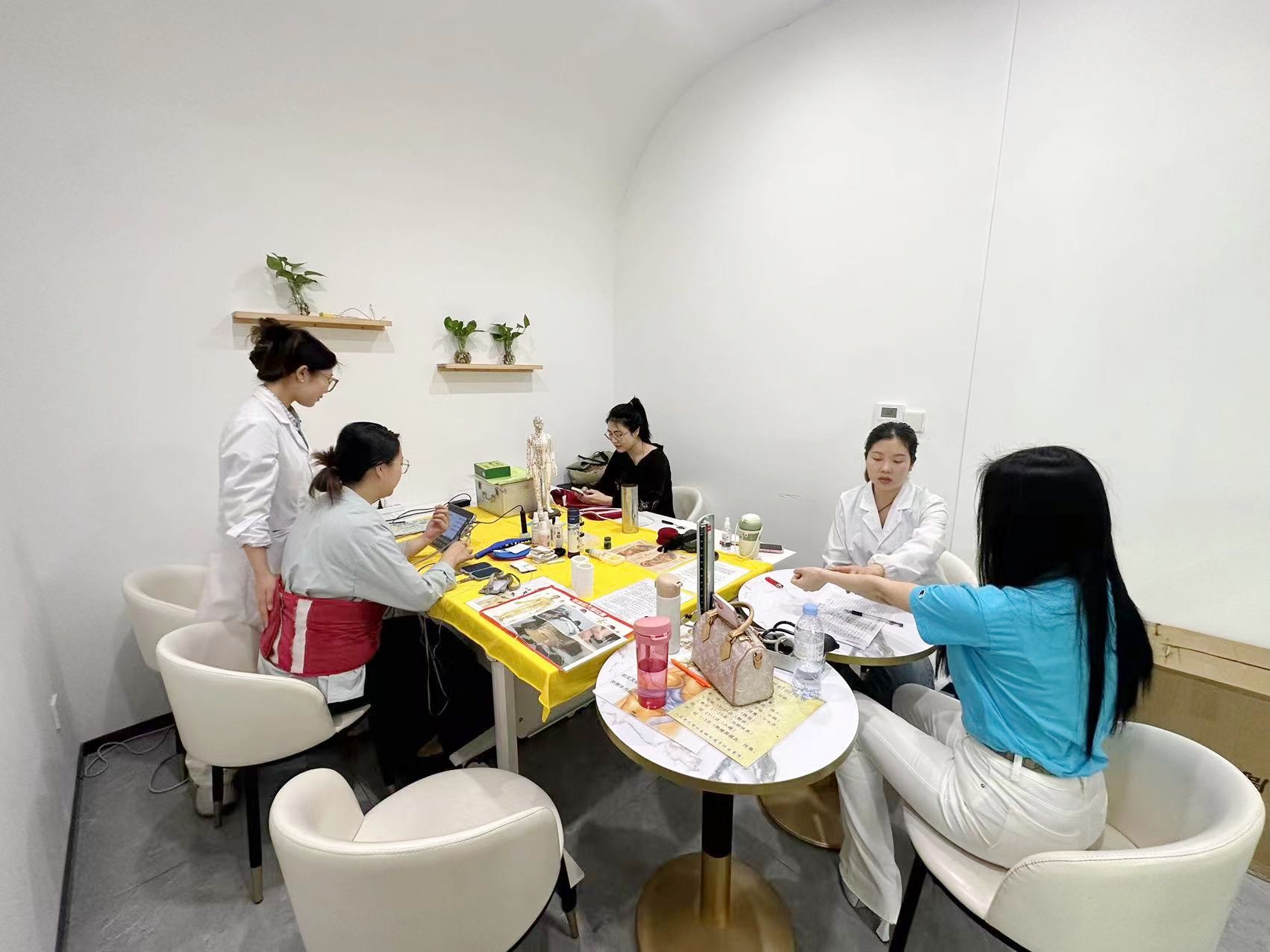 圖片四_副本.jpg 圖片四_副本.jpg